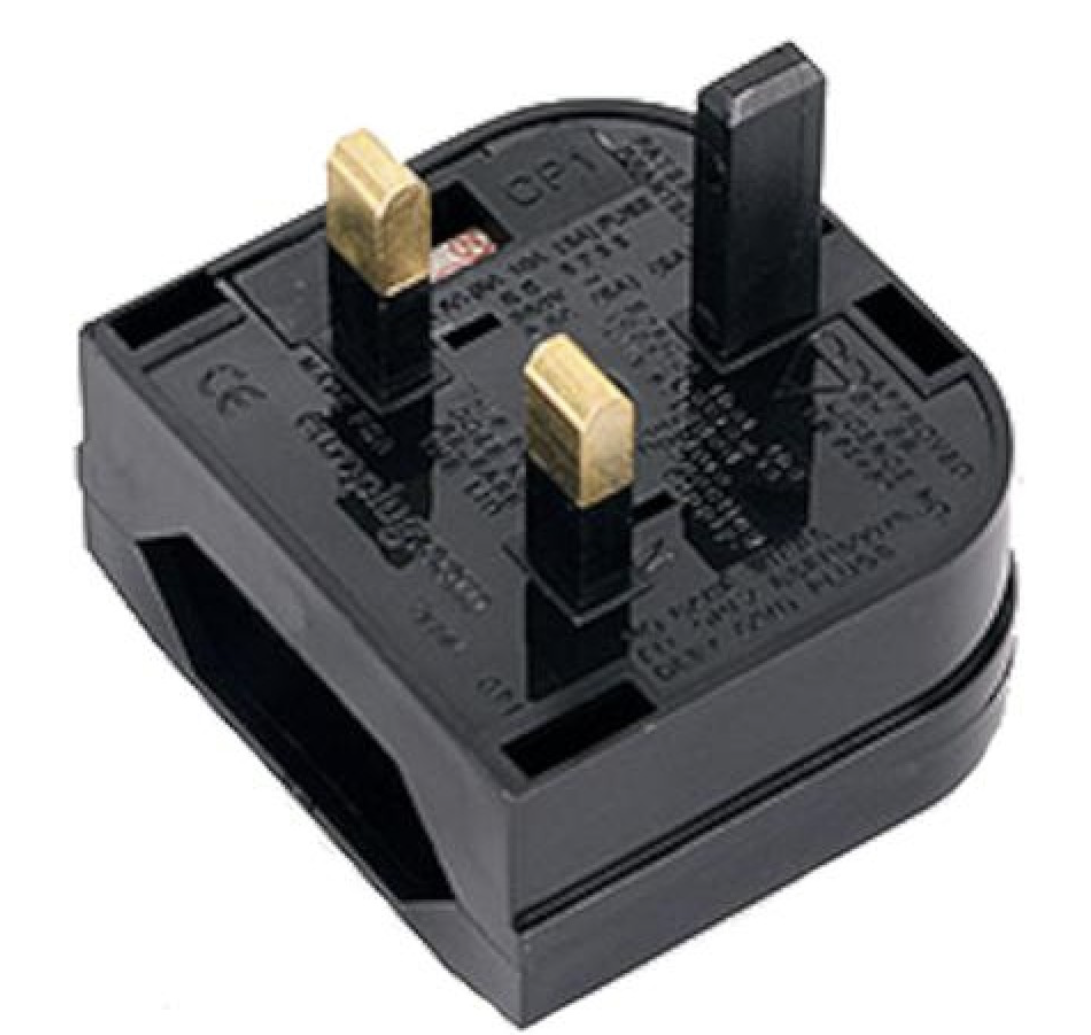 Travel Plug (EU to IRE/UK)